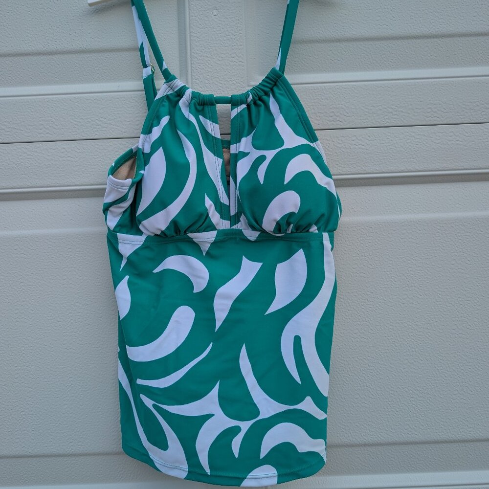 NWT- Small Shade & Shore green and white tankini